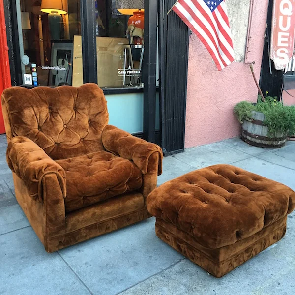 Plush club chair online